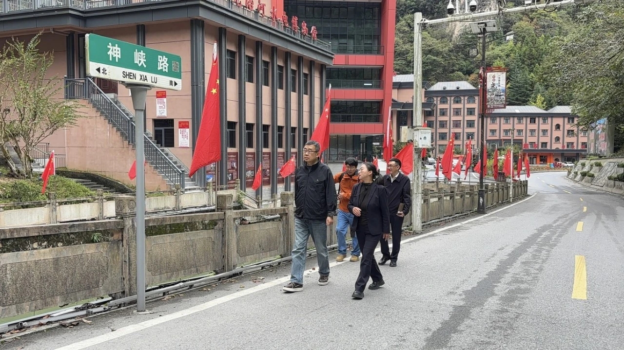 在荆楚乡土上激发新的灵感——丁捷参加中国作家驻村计划（第三期）